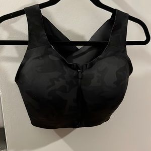 Lululemon Enlite front zip sports bra